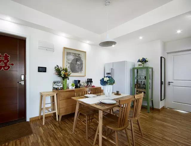 實(shí)拍96㎡宜家三居室，婚房就得把愛亮出來！