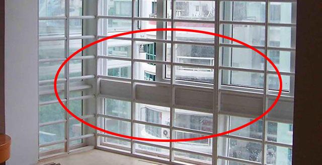 101049440c944a658f1844.jpg 40240001da77a1caba41.jpg