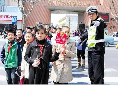 060941113c568ab26e6612.jpg 5.jpg