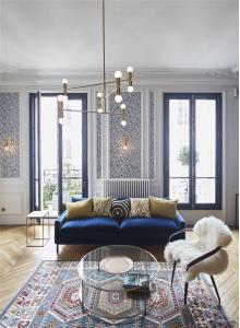 法式混搭現(xiàn)代簡(jiǎn)約風(fēng)格