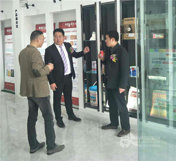 2412473496e129a6009765.jpg 14.jpg