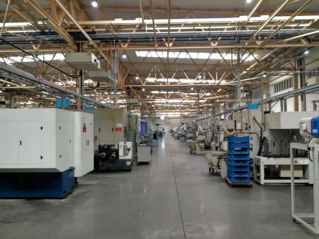 1809470320db96d8ca7854.jpg 26.jpg