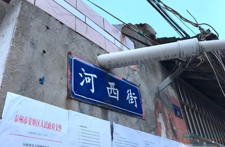 17160812ab9ba30f958695.jpg 2.jpg