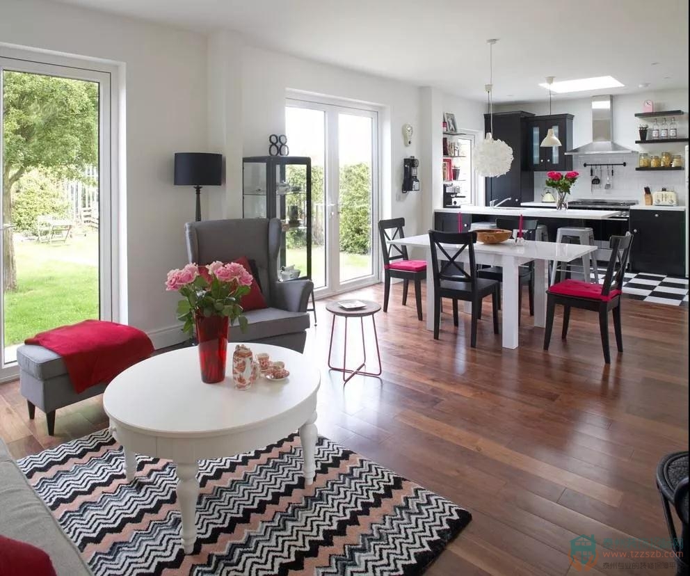 09151927da156956e70893.jpg 14.jpg