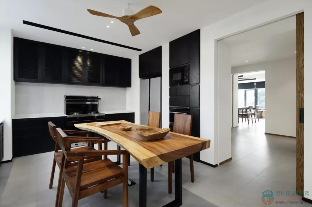 13095922c0c2adfc7c1417.jpg 4.jpg