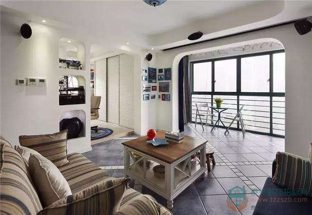 01154156a1054260855438.jpg 封閉陽臺.jpg