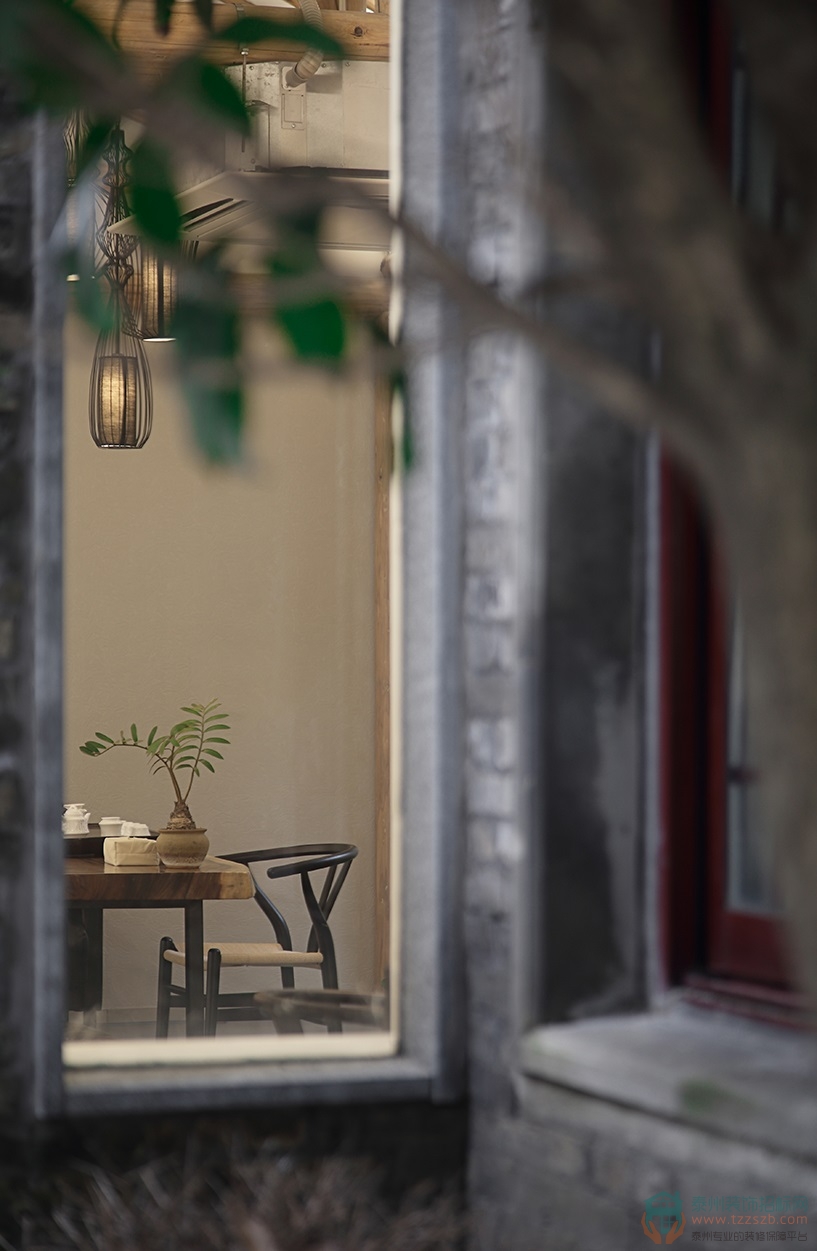 窗.jpg