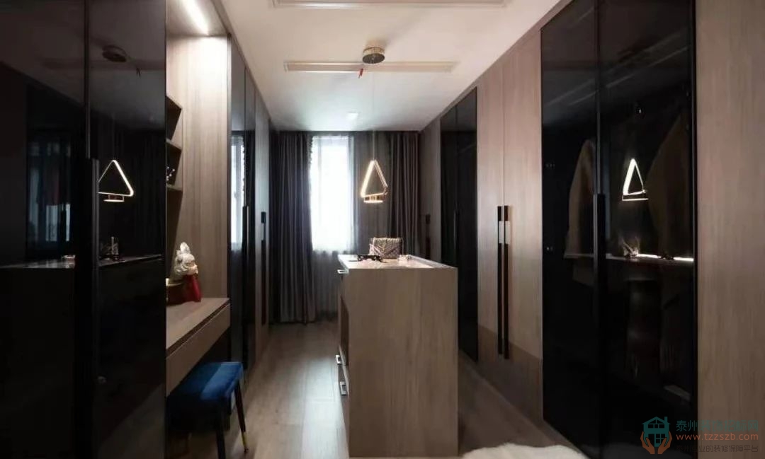 14105319ee59903dc15560.jpg 18.jpg