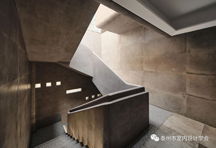 18112651dca2c9c2c33005.jpg 12.jpg