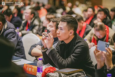 14170851975bfc4e686301.jpg 56.jpg