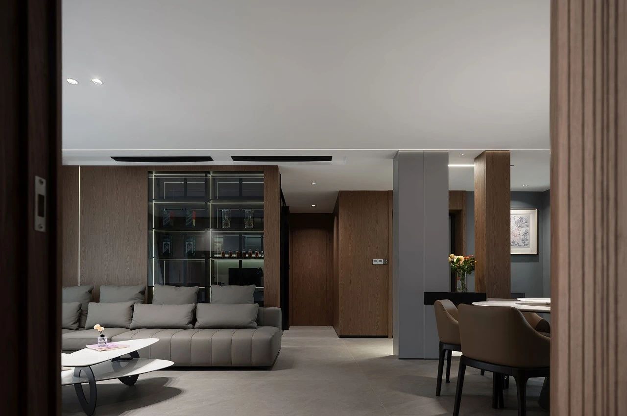 30154907118a3a79c55471.jpg 7.jpg