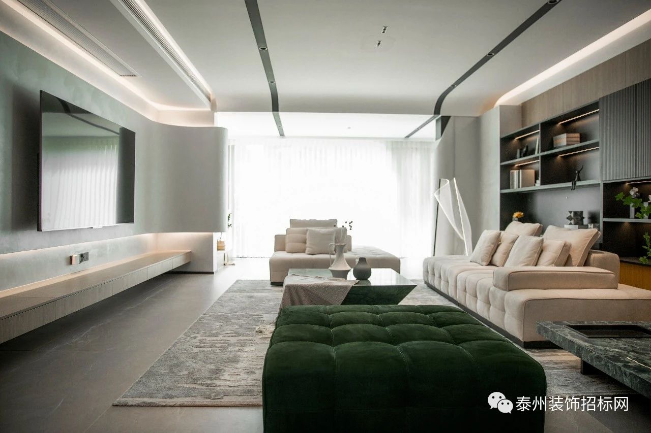 2614394842208356ae8520.jpg 2.jpg