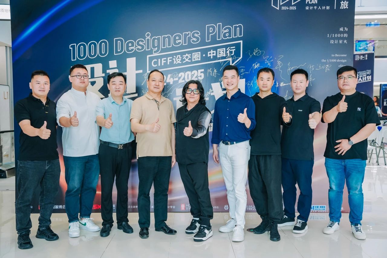 1111335345335c90d74248.jpg 23.jpg